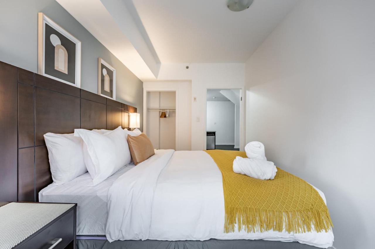 Kensington Place Apartments โตรอนโต ภายนอก รูปภาพ