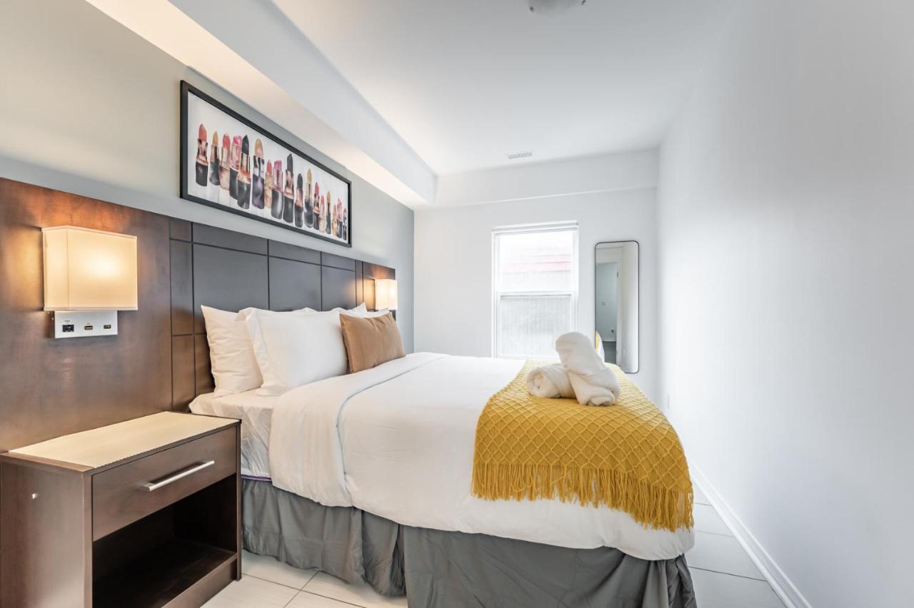 Kensington Place Apartments โตรอนโต ภายนอก รูปภาพ