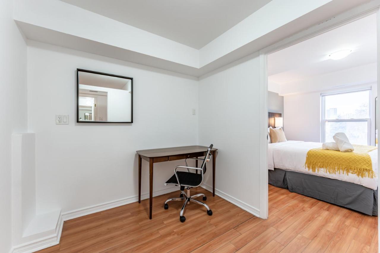 Kensington Place Apartments โตรอนโต ภายนอก รูปภาพ
